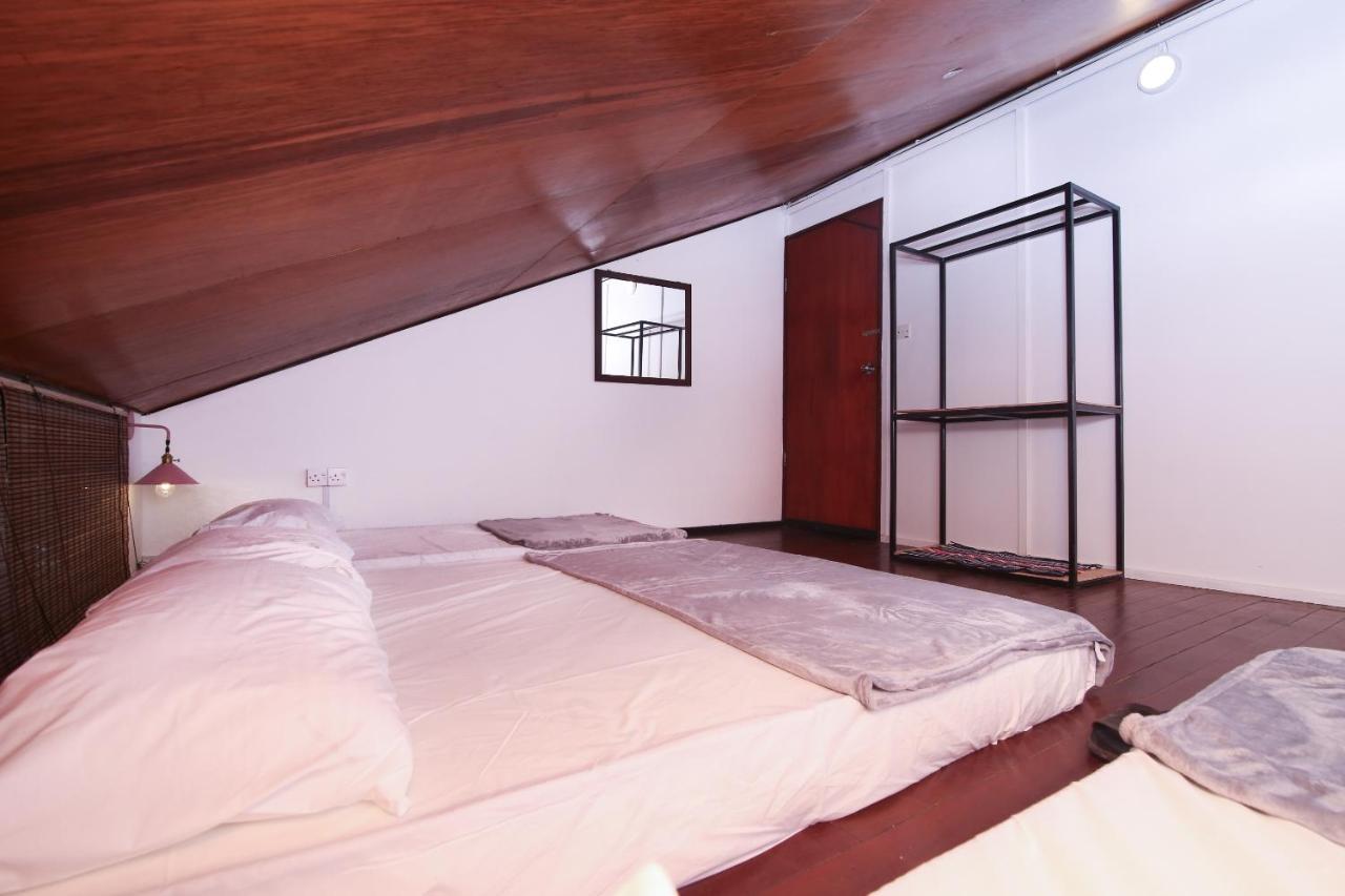 Spot On 90141 Threehouse Bed & Breakfast Kuching Eksteriør billede