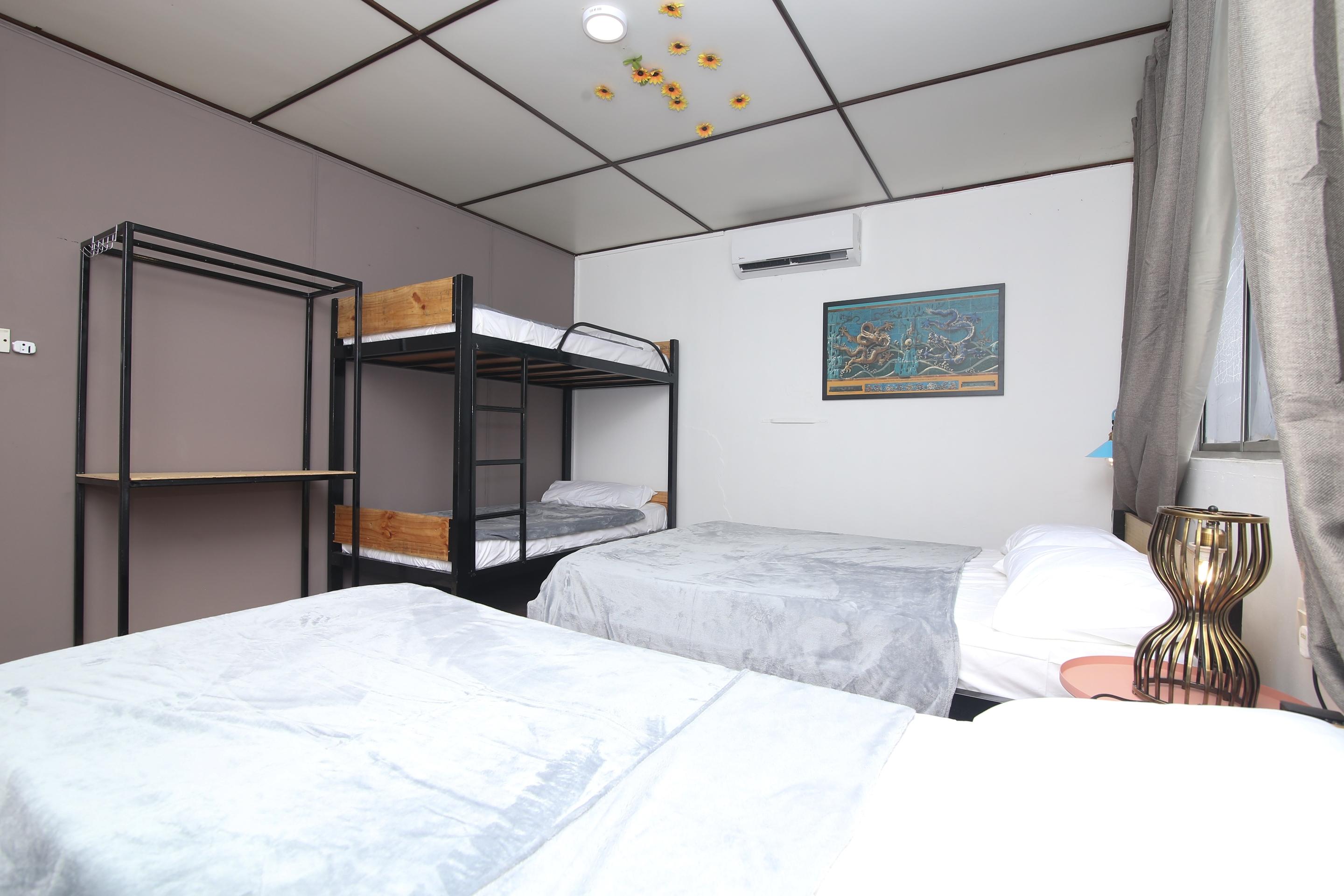 Spot On 90141 Threehouse Bed & Breakfast Kuching Eksteriør billede