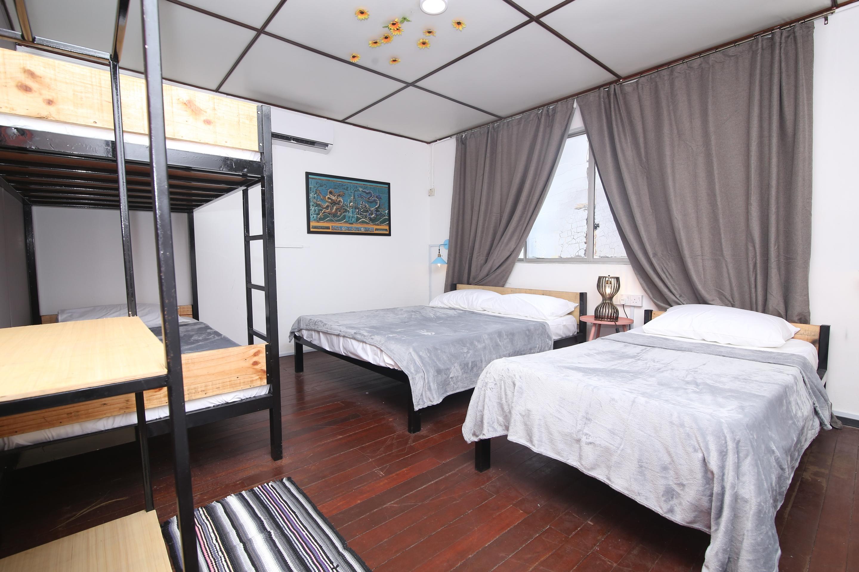 Spot On 90141 Threehouse Bed & Breakfast Kuching Eksteriør billede