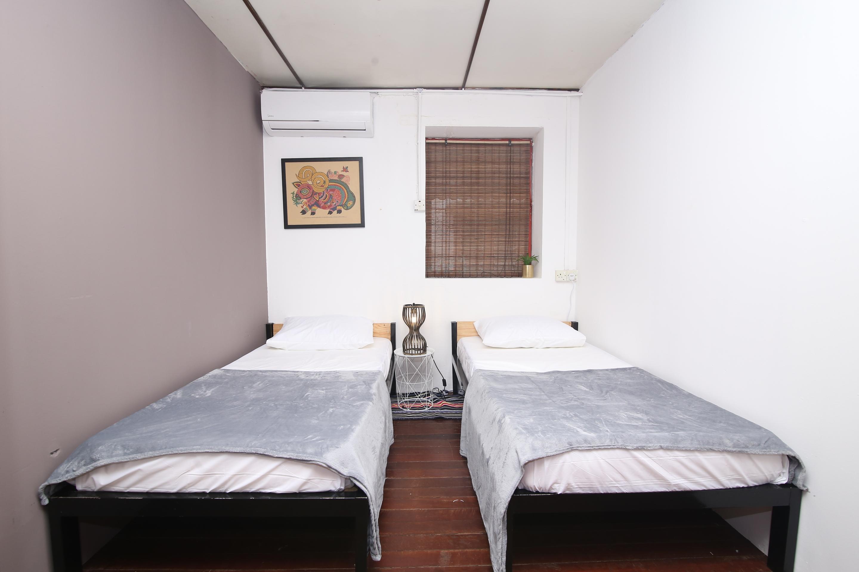 Spot On 90141 Threehouse Bed & Breakfast Kuching Eksteriør billede