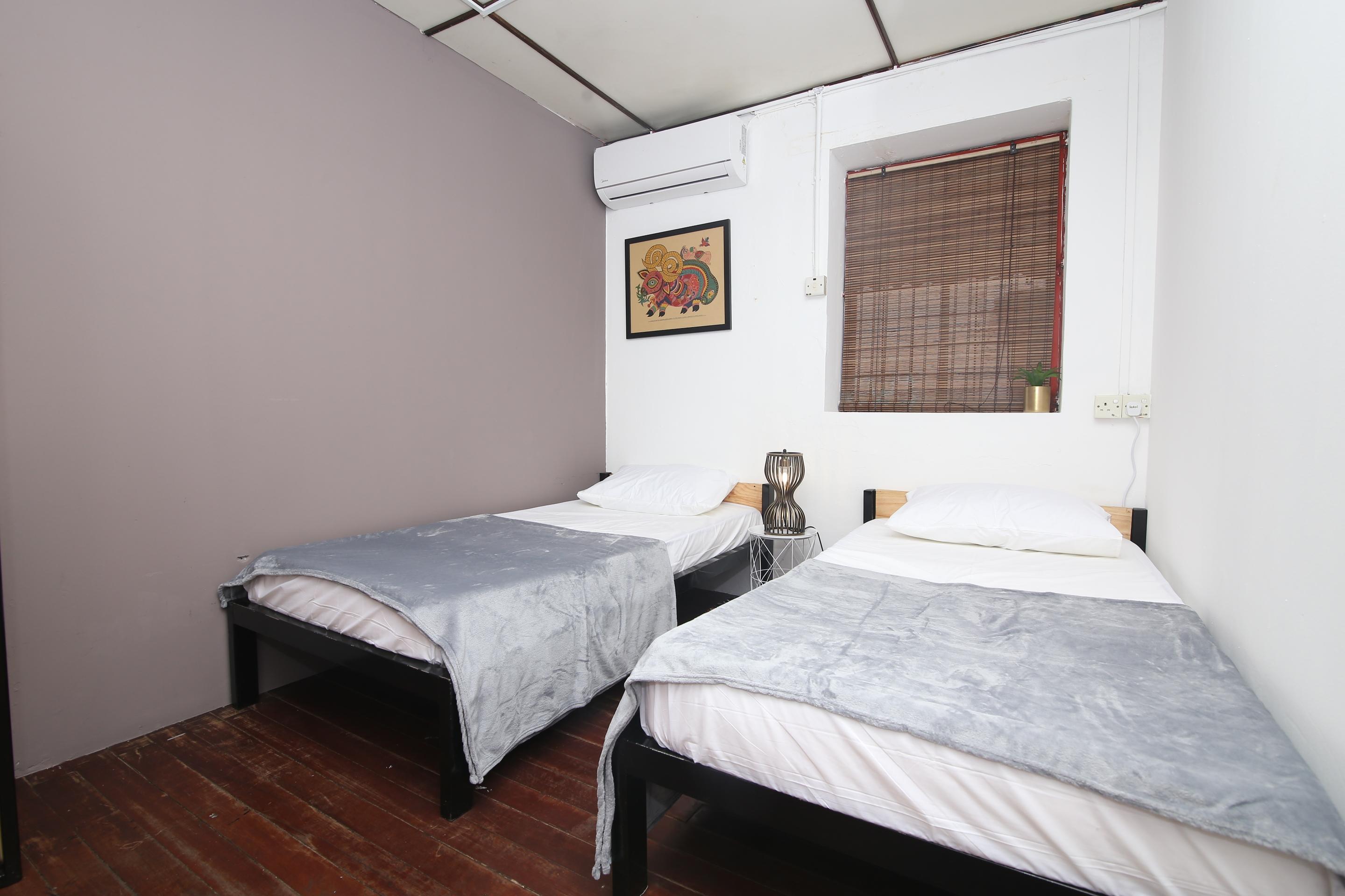 Spot On 90141 Threehouse Bed & Breakfast Kuching Eksteriør billede