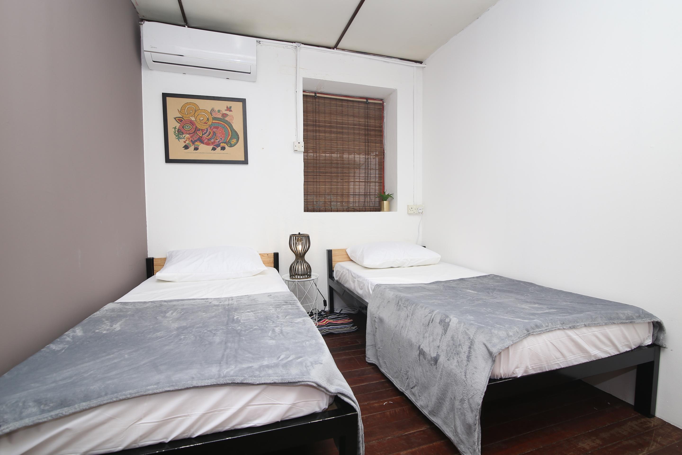Spot On 90141 Threehouse Bed & Breakfast Kuching Eksteriør billede
